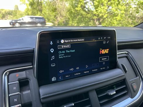 Used 2023 Chevrolet Tahoe Z71 w/ Z71 Off-Road Package image 16