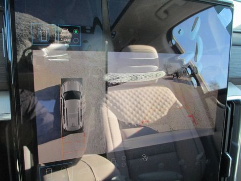 New 2026 GMC Acadia Denali w/ Super Cruise Package image 19