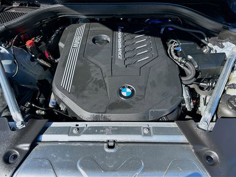 Used 2023 BMW X4 M40i w/ Premium Package image 33