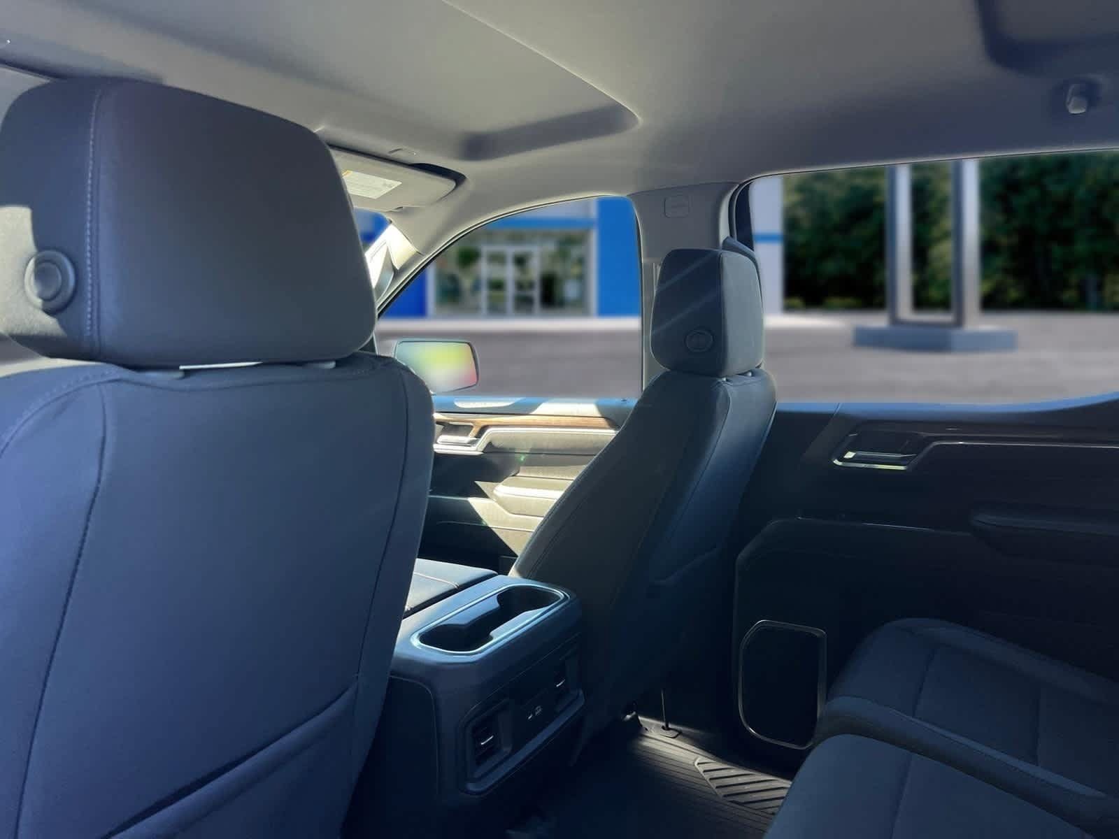 Certified 2023 Chevrolet Silverado 1500 LT AWD/4WD image 28
