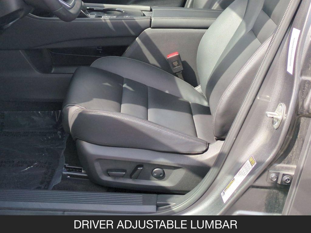 Used 2023 Nissan Rogue SL w/ SL Premium Package FWD image 15