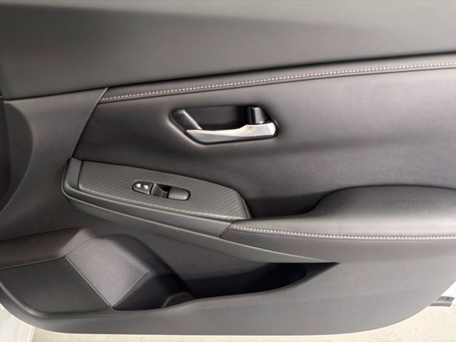Used 2021 Nissan Sentra SV FWD image 20