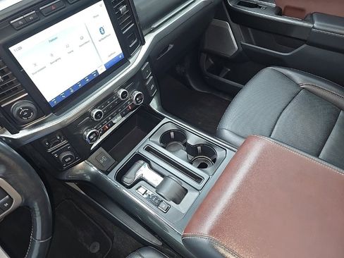 Used 2021 Ford F150 Lariat w/ Equipment Group 502A High image 14