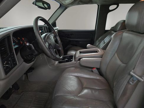 Used 2003 Chevrolet Silverado 1500 LT RWD image 9