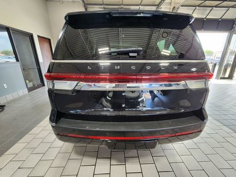 Used 2024 Lincoln Navigator L Black Label AWD/4WD image 5