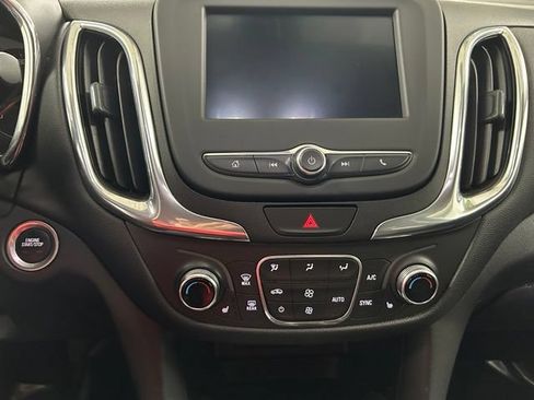 Used 2020 Chevrolet Equinox LT FWD image 19