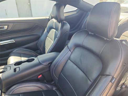 Used 2024 Ford Mustang Premium image 13
