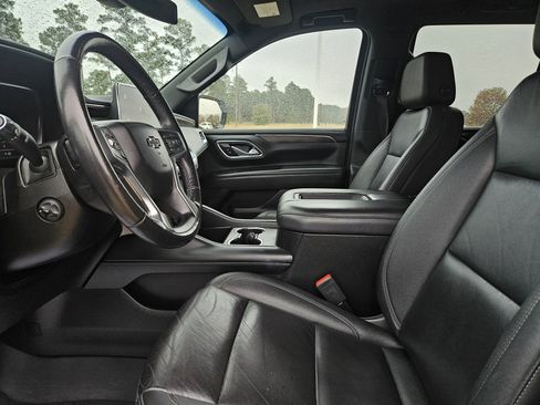 Used 2022 Chevrolet Tahoe Z71 w/ Luxury Package image 11