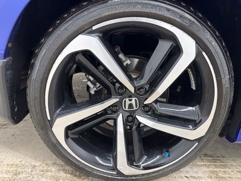 Used 2022 Honda Accord Sport image 11