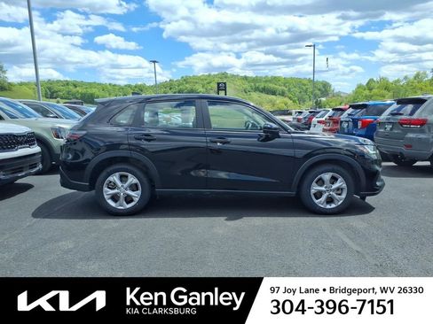 Used 2023 Honda HR-V LX image 5