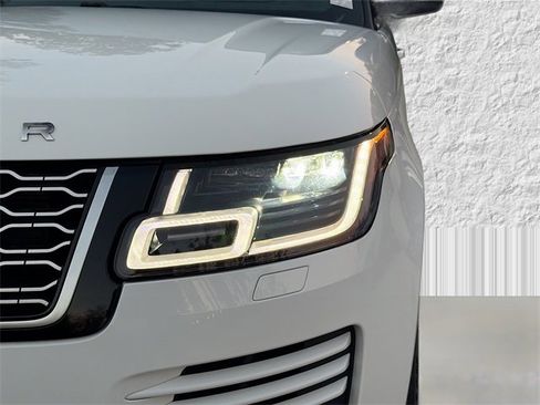 Used 2021 Land Rover Range Rover Westminster Edition image 9
