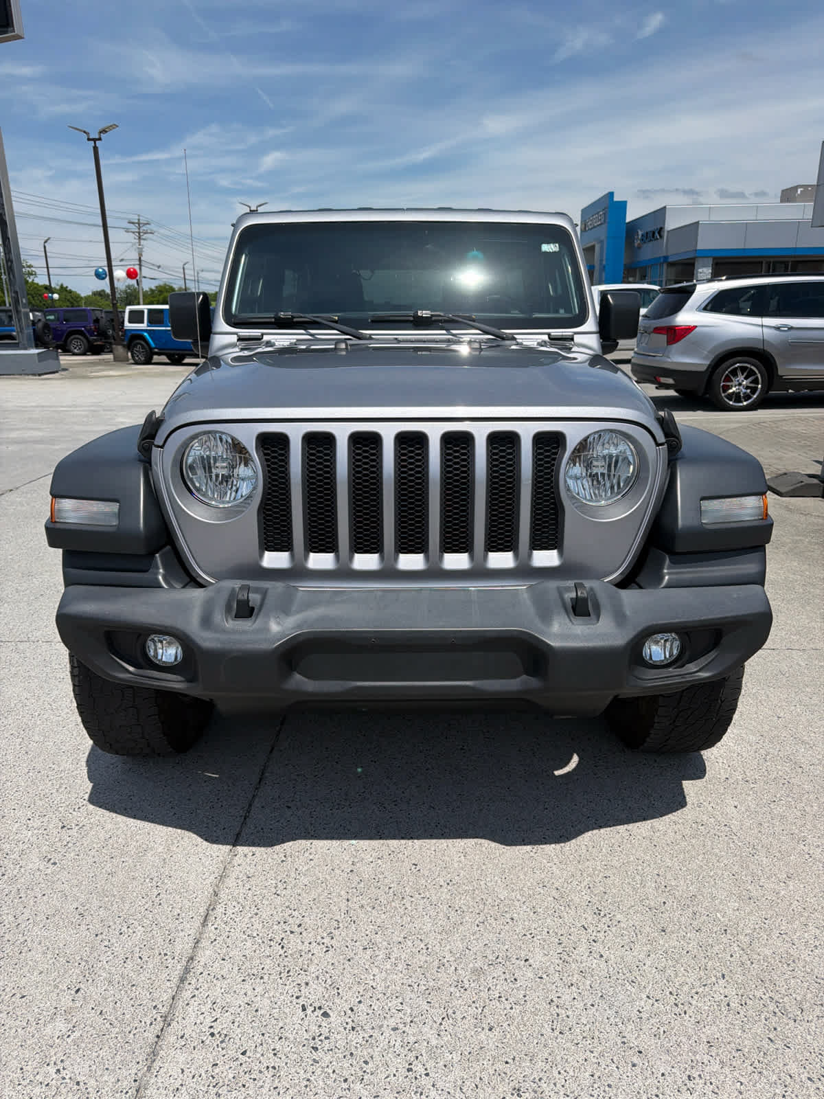 Used 2018 Jeep Wrangler Unlimited Sport S AWD/4WD image 3