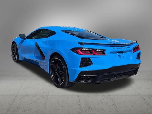 Used 2025 Chevrolet Corvette Stingray Preferred Cpe w/ 2LT RWD image 4