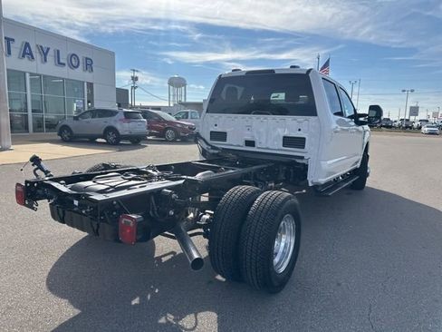 New 2026 Ford F350 4x4 Crew Cab DRW Super Duty image 18