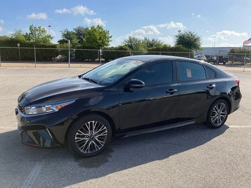 Used 2023 Kia Forte GT-Line FWD image 1