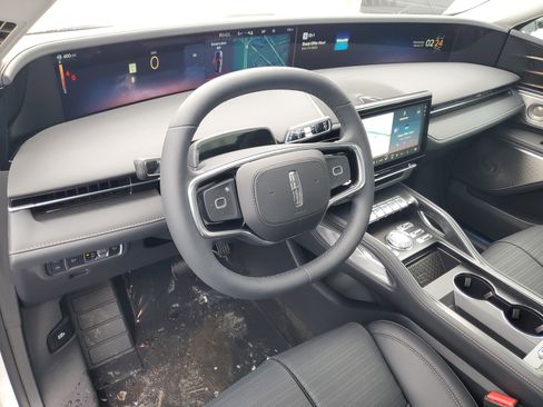 New 2026 Lincoln Nautilus Reserve image 13