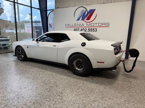 Used 2019 Dodge Challenger SRT Hellcat Redeye RWD image 2