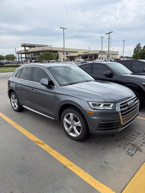 Used 2020 Audi Q5 2.0T Premium Plus w/ Premium Plus Package AWD/4WD image 8