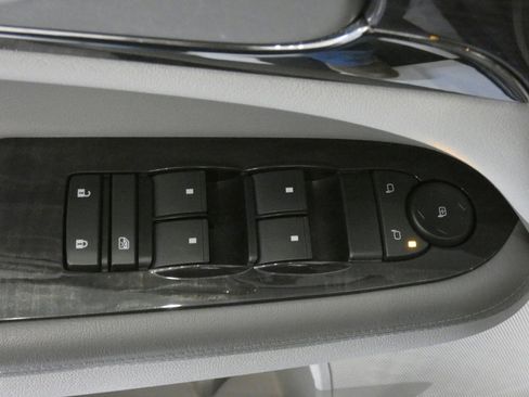 Used 2017 Buick Enclave Convenience image 19