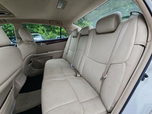 Used 2011 Toyota Avalon Limited FWD image 20