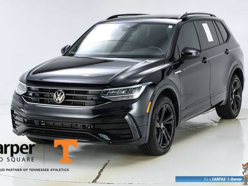 Used 2023 Volkswagen Tiguan SE R-Line FWD image 39