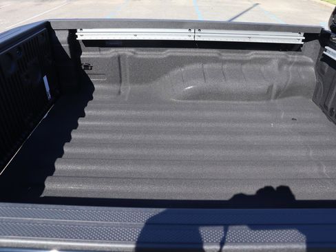 New 2026 Nissan Frontier SV w/ SV Convenience Package image 10