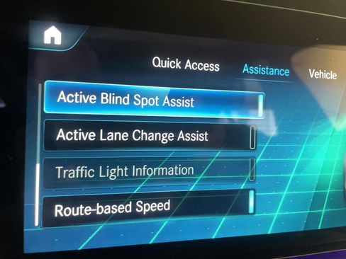 Used 2022 Mercedes-Benz E 350 4MATIC image 12