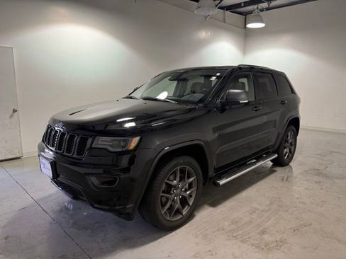 Used 2021 Jeep Grand Cherokee Limited w/ Quick Order Package 28K 80th AWD/4WD image 3