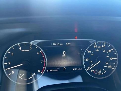 Used 2023 Nissan Rogue SV image 8