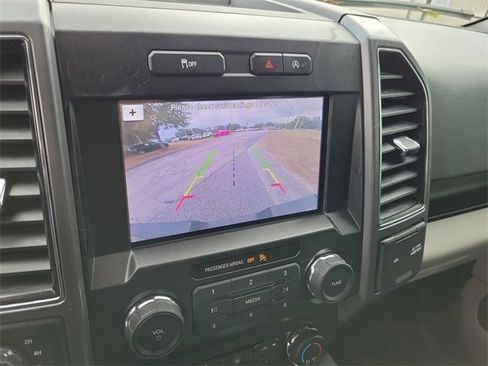 Used 2019 Ford F150 XLT w/ Equipment Group 302A Luxury image 19