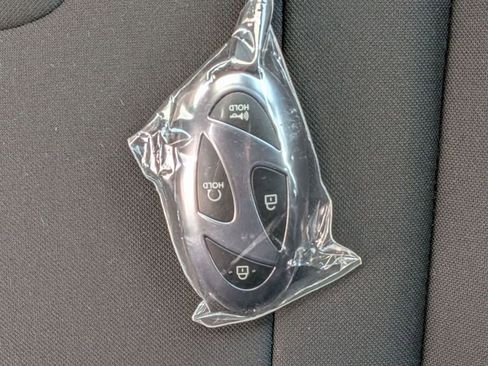 New 2026 Hyundai Elantra SEL Sport image 32