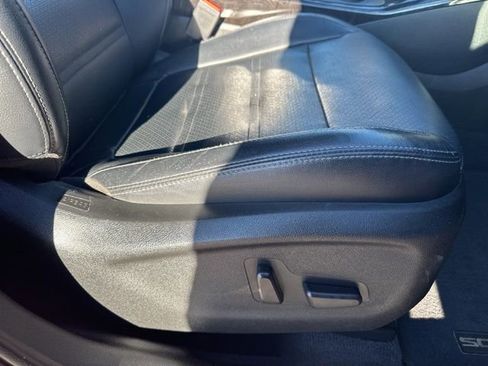 Used 2017 Kia Sorento EX image 19