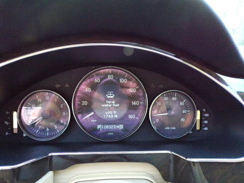 Used 2007 Mercedes-Benz CLS 550 image 35