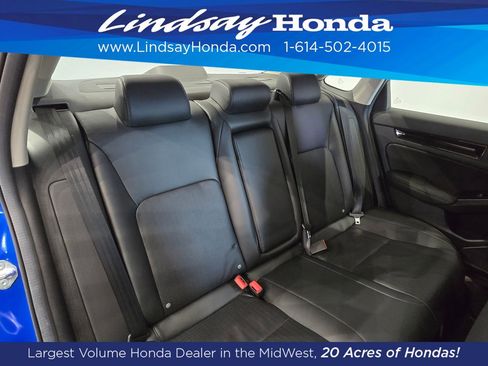 Used 2024 Honda Civic Touring image 9