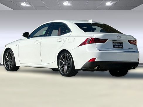 Used 2014 Lexus IS 350 image 3