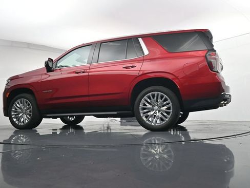 Used 2024 Chevrolet Tahoe Premier AWD/4WD image 38