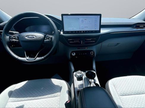 Used 2023 Ford Escape Active w/ Tech Pack #1 AWD/4WD image 14