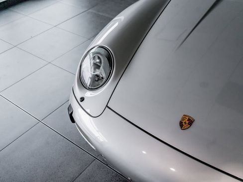 Used 1997 Porsche 911 Carrera image 25