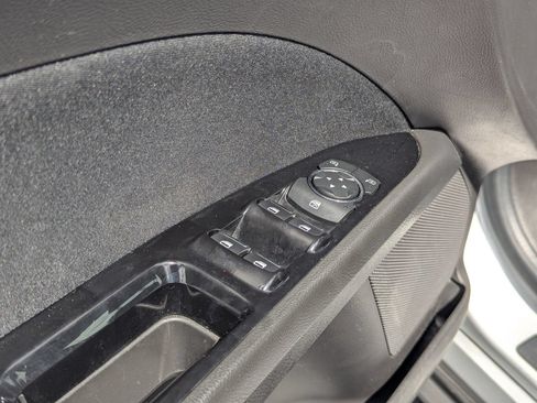 Used 2016 Ford Fusion SE AWD/4WD image 26