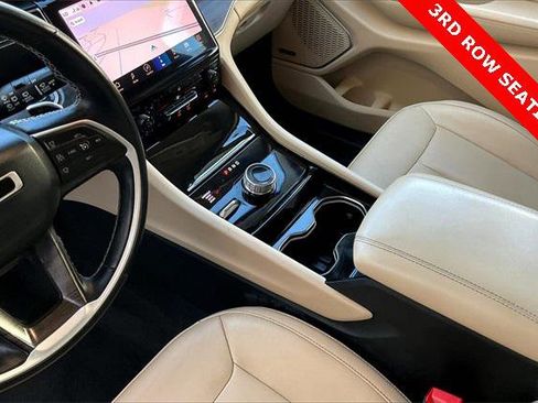 Certified 2021 Jeep Grand Cherokee L Limited image 17