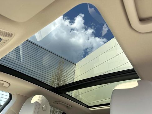 Used 2022 Mercedes-Benz GLE 350 4MATIC image 27