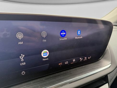 Used 2024 Buick Envision Preferred AWD/4WD image 27