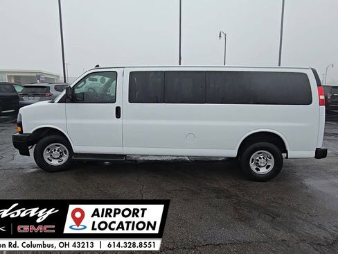 Used 2023 Chevrolet Express 3500 LS image 5