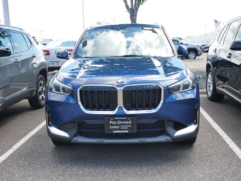 Used 2023 BMW X1 xDrive28i w/ Convenience Package AWD/4WD image 2