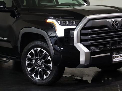 Used 2023 Toyota Tundra Limited AWD/4WD image 8