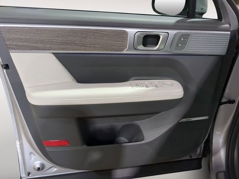 New 2025 Hyundai Santa Fe Calligraphy image 32