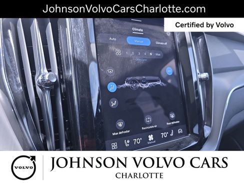 Certified 2025 Volvo XC60 B5 Core AWD/4WD image 21