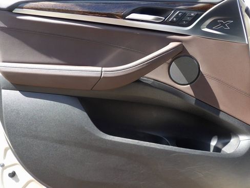 Used 2020 BMW X3 M40i w/ Executive Package image 10