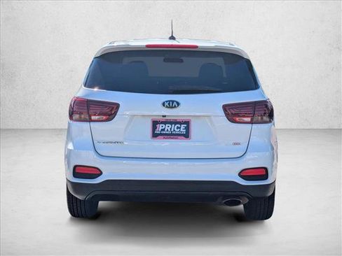 Used 2020 Kia Sorento L image 7