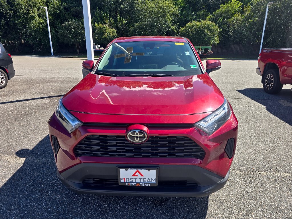 Used 2024 Toyota RAV4 LE AWD/4WD image 2